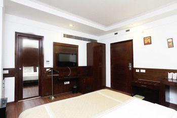 Oyo Rooms Malviya Nagar Market Nova Deli Exterior foto
