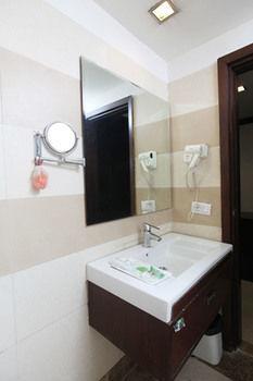 Oyo Rooms Malviya Nagar Market Nova Deli Exterior foto